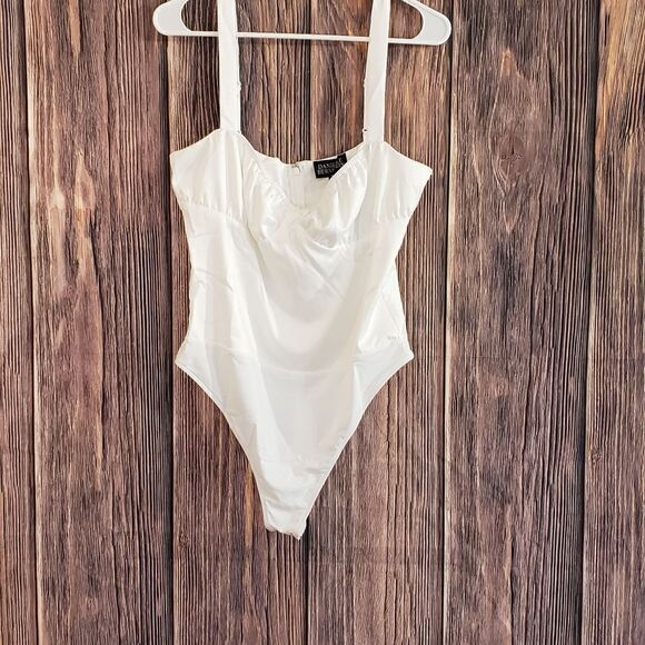 Danielle Bernstein bodysuit  - Picture 1 of 12